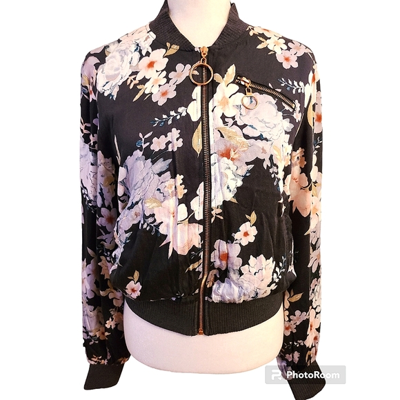Somedays Lovin Mystic Nights Floral Print Bomber Jacket Size XS - Picture 2 of 7